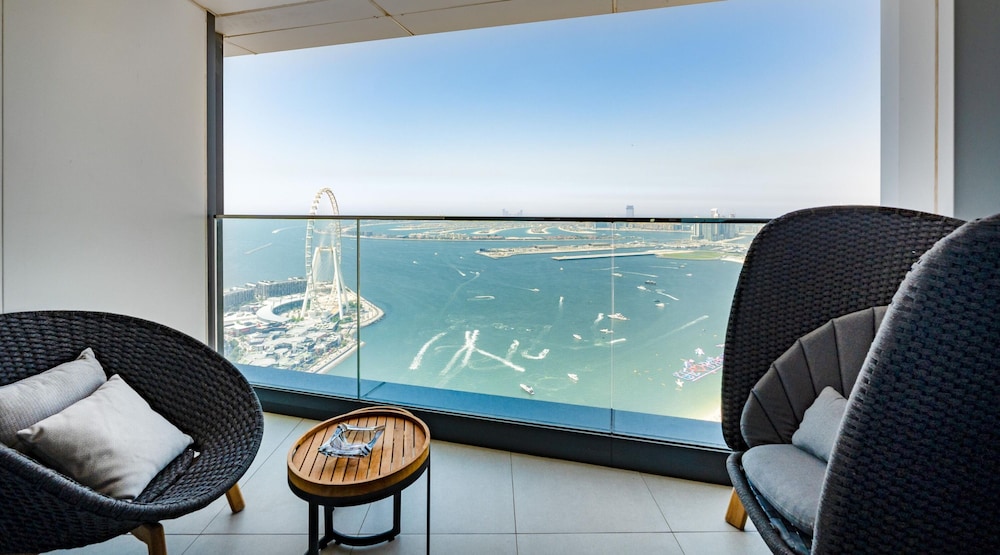 Modern 4BR M w Beach Access at Address JBR
