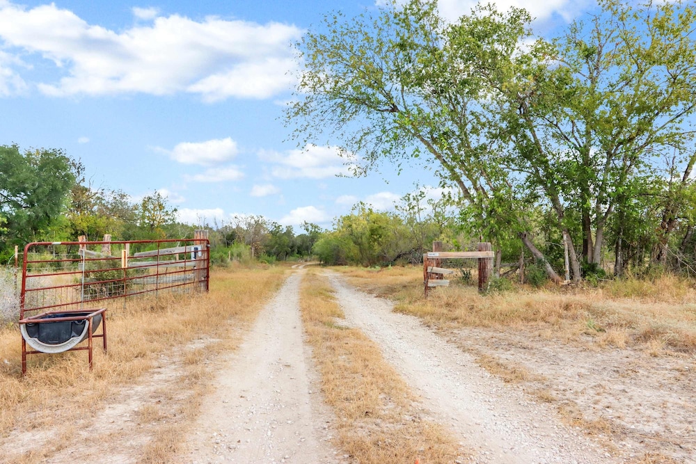 Guadalupe Bend Hideaway For 5