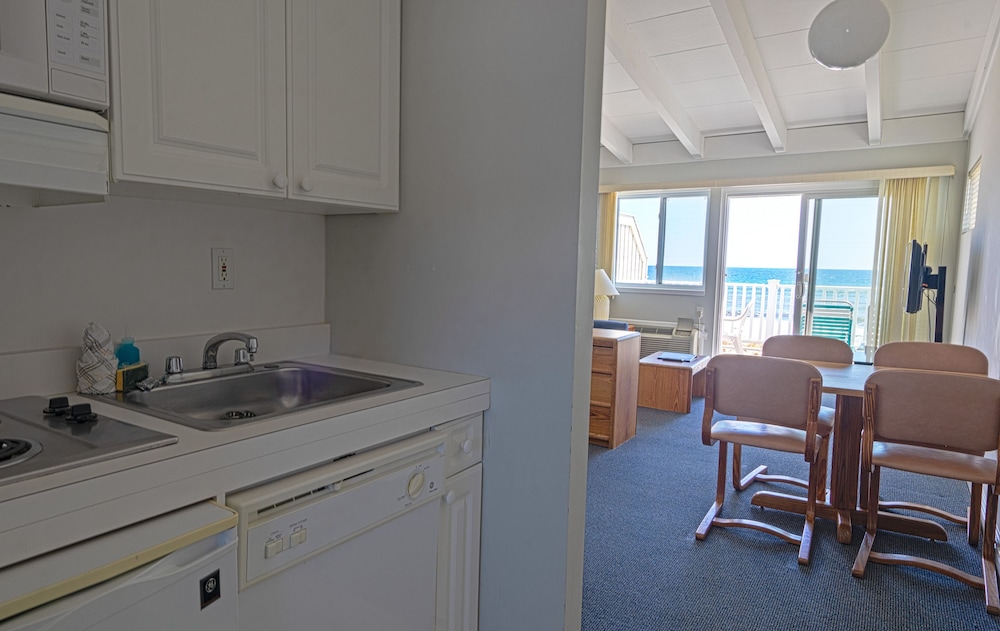 Sea Crest Resort