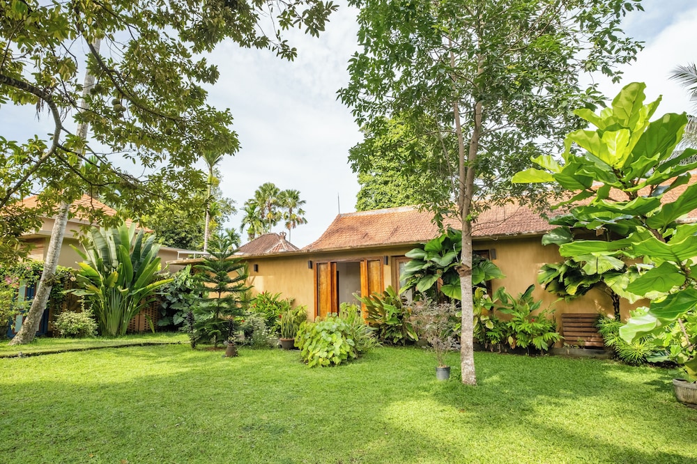 Private Pool Villa in ubud with Jungle View
