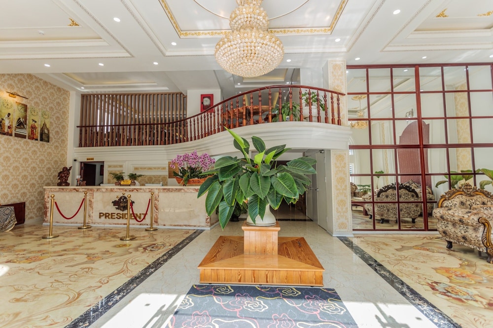 President Hotel
