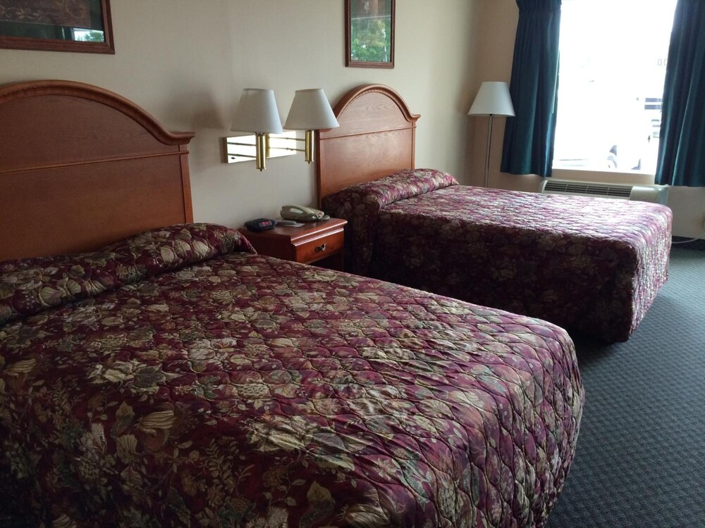 Royal Inn Taylorsville - Property Image 9