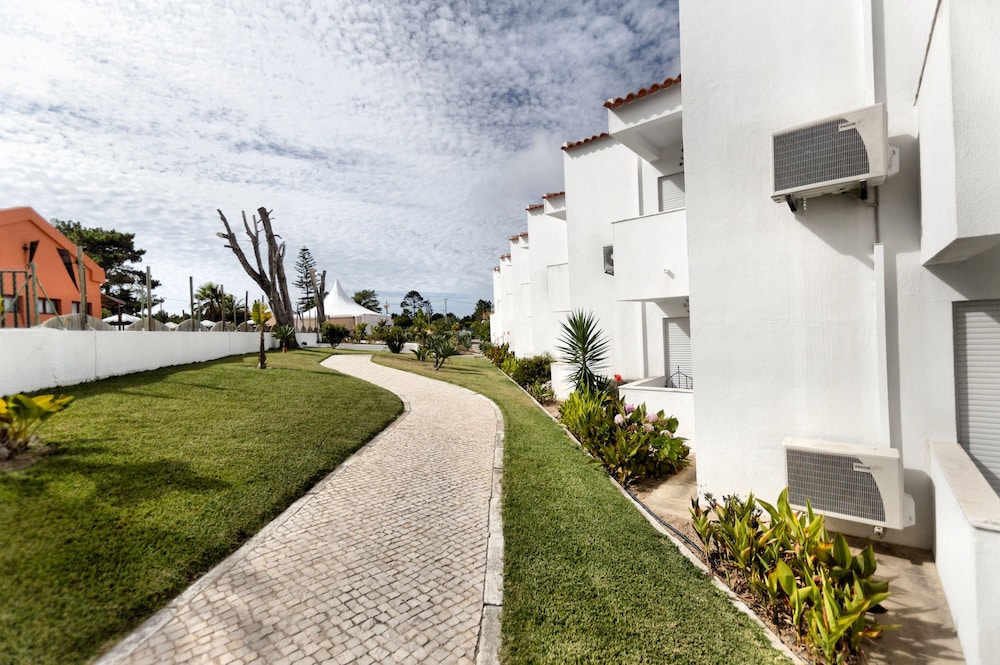 Hotel Vale da Telha - Image 1