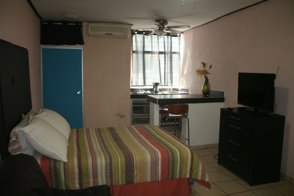 Culiacan Vacations - My Suite Ejecutivas - Property Image 2