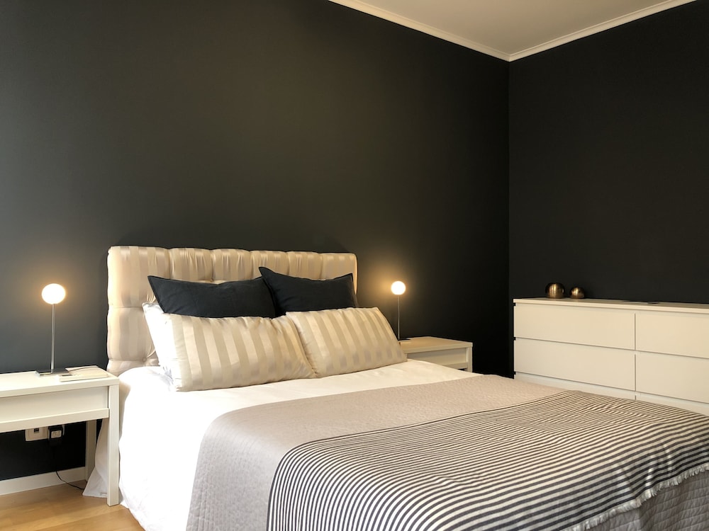 Lisbon Deluxe City Center Flat