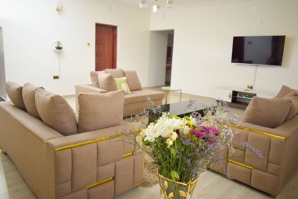 Casa Nadreya Furnished Apartments view 4