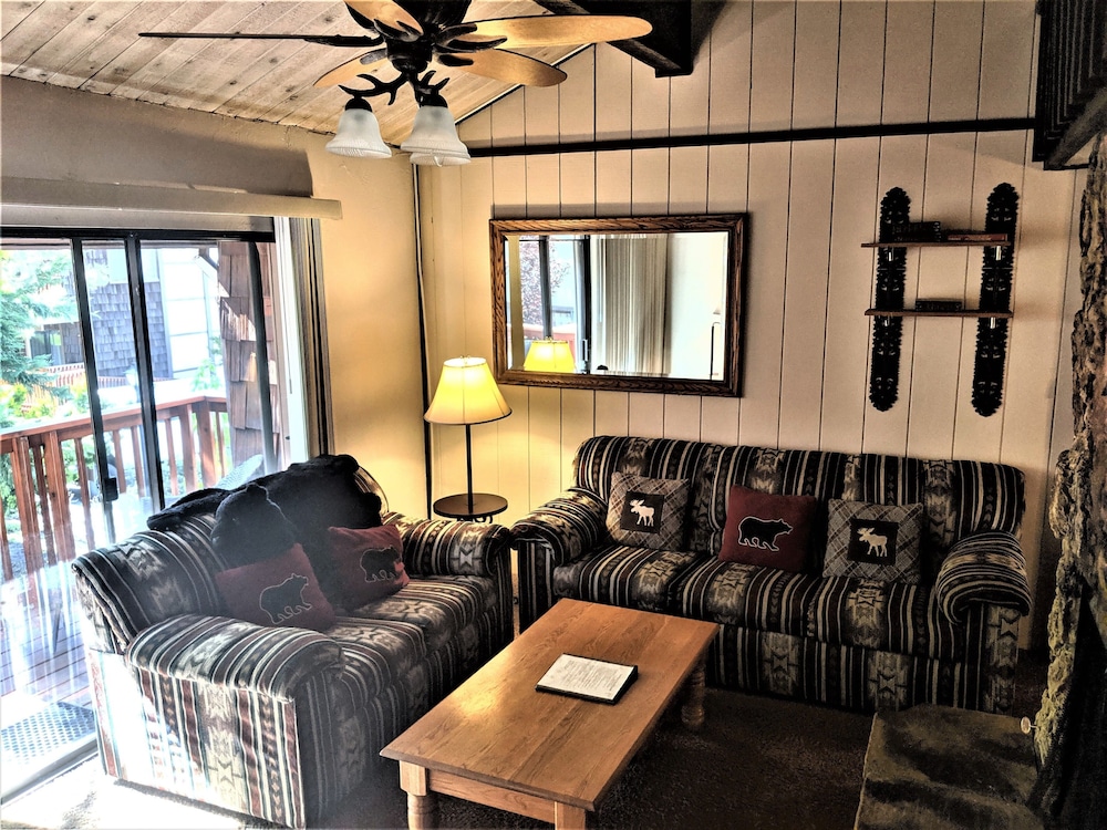 Snow Summit Townhouse Rentals & Sales