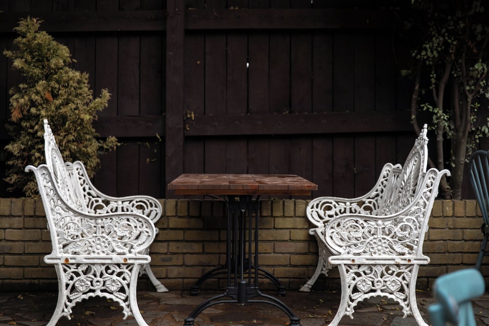 outdoor bbq area