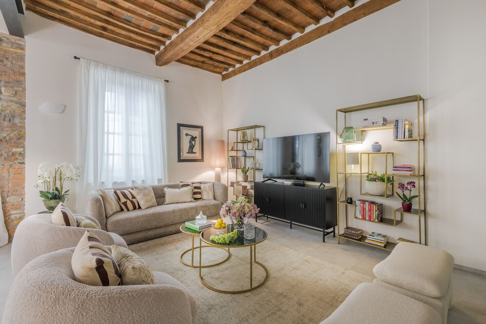The Joia House in Lucca