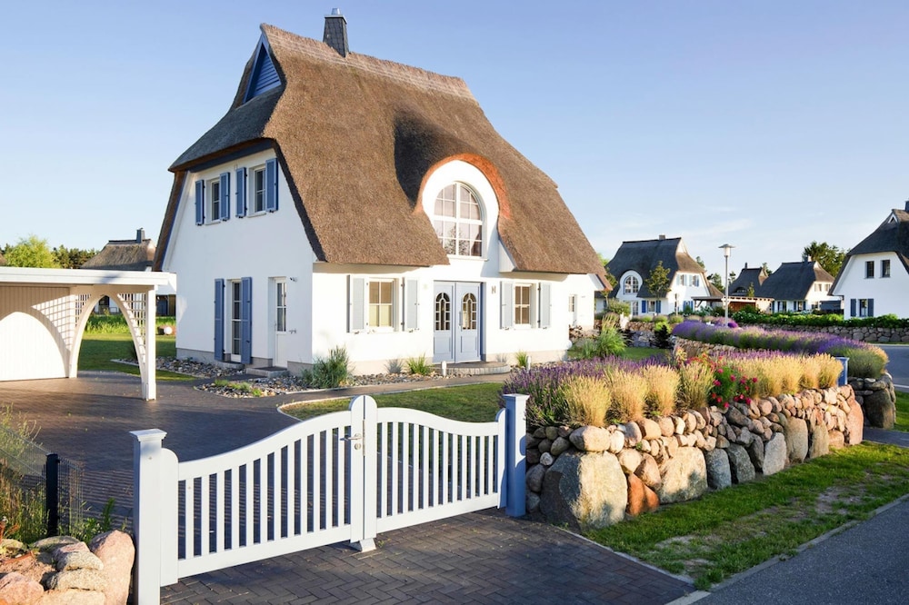 Luxury House Bodden Coast With Sauna