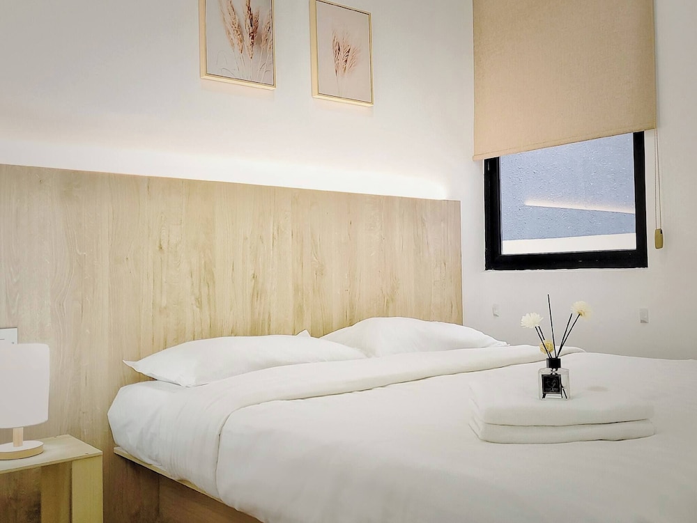 Ipoh Cove Hillside Mini Waterpark Family Suite