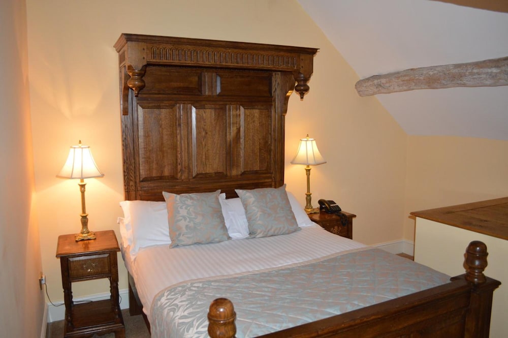 The Brigands Inn