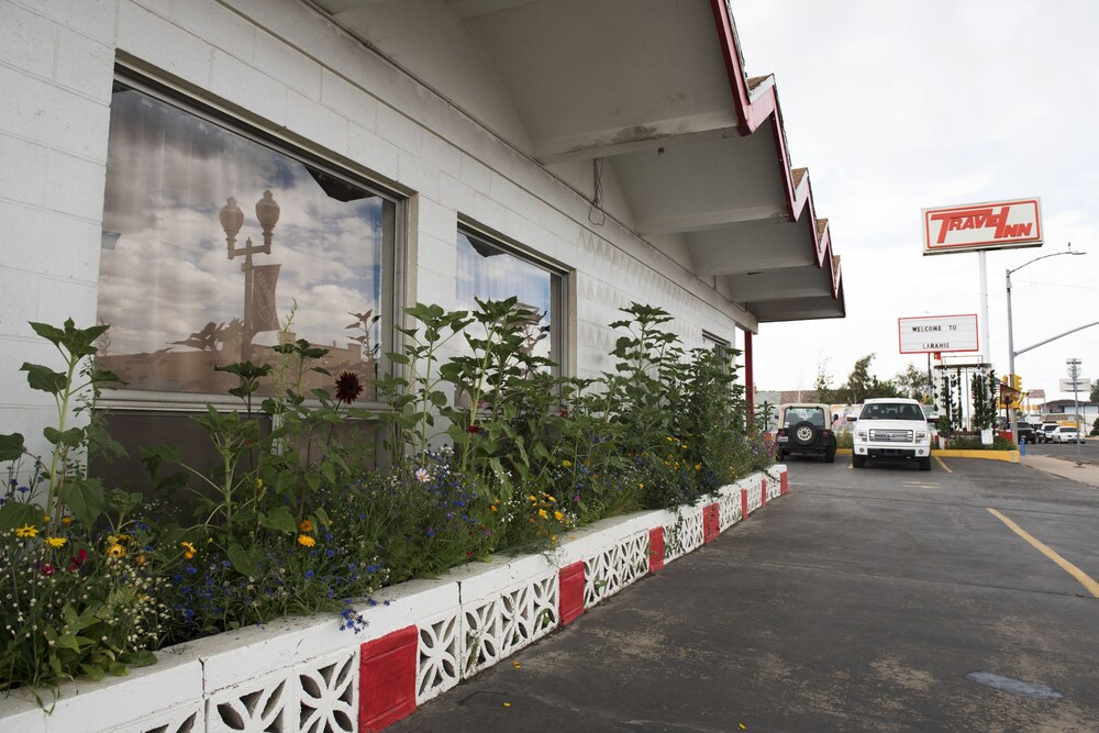 Laramie Vacations - Travel Inn - Property Image 12
