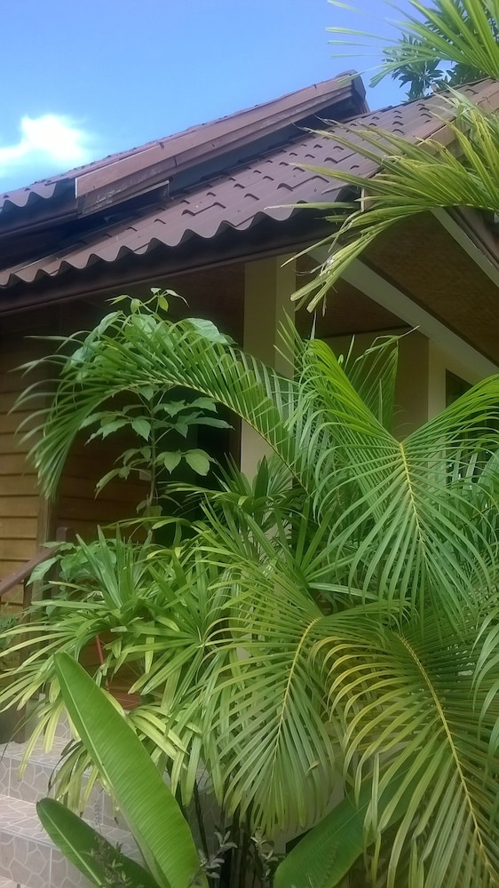 Haad Yao Sunset Bungalow