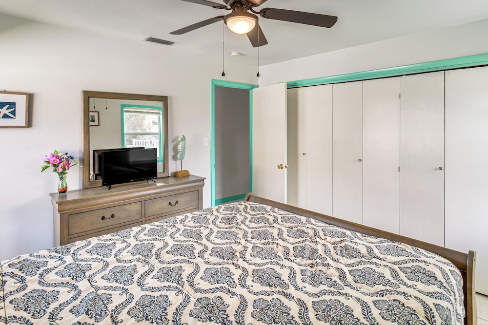 Canal-front, Pet-friendly Cape Coral Retreat!