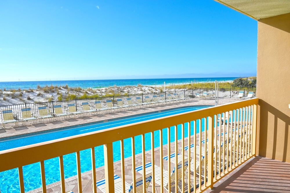 Pelican Beach 0108 1 Bedroom Condo by Pelican Beach Management