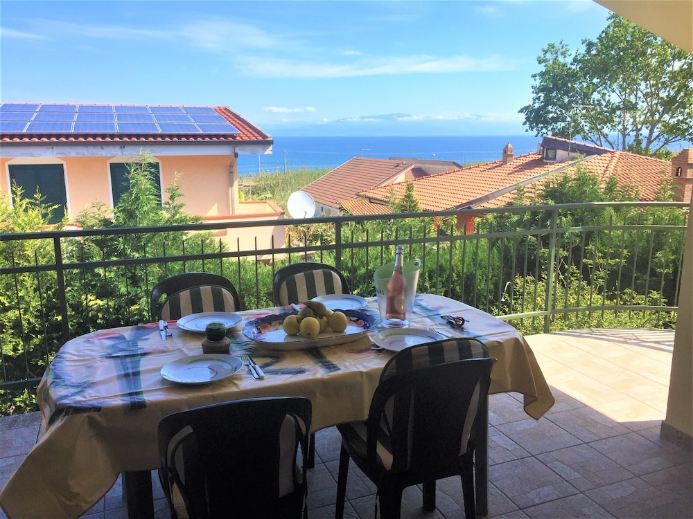 Villa Paglianiti - Your Family Residence