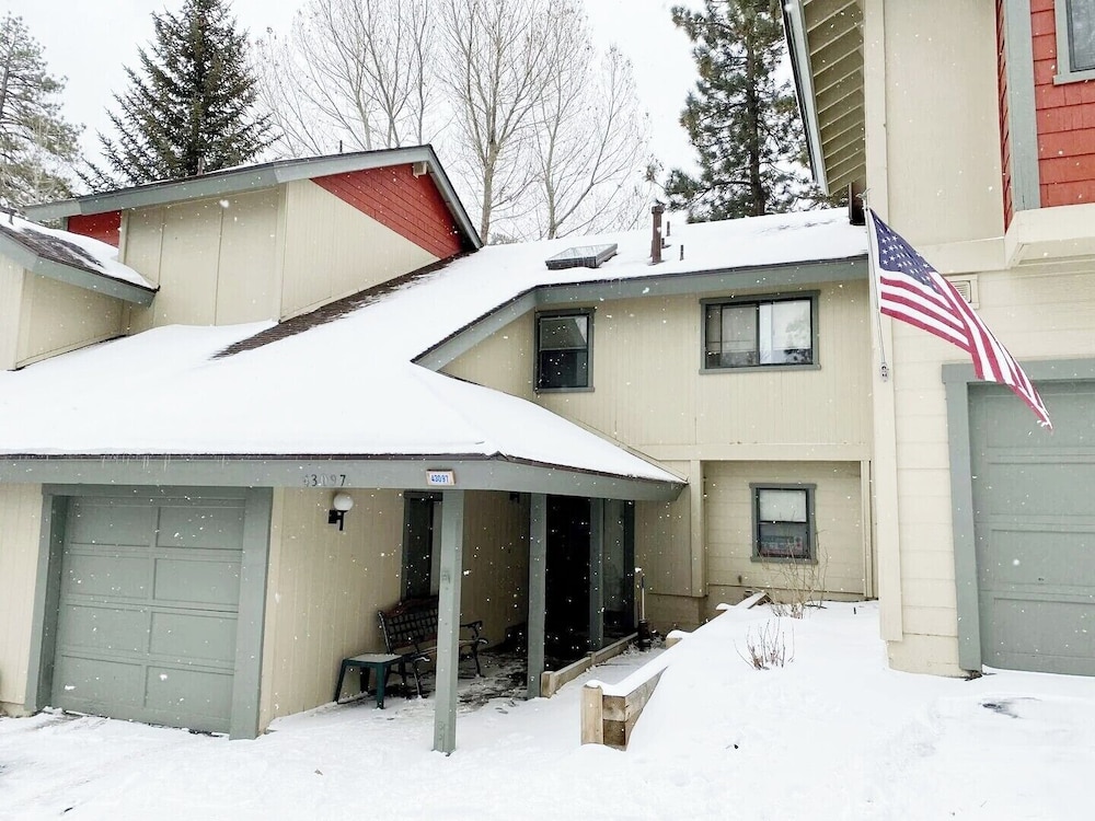 Bear Mountain Escape Condo