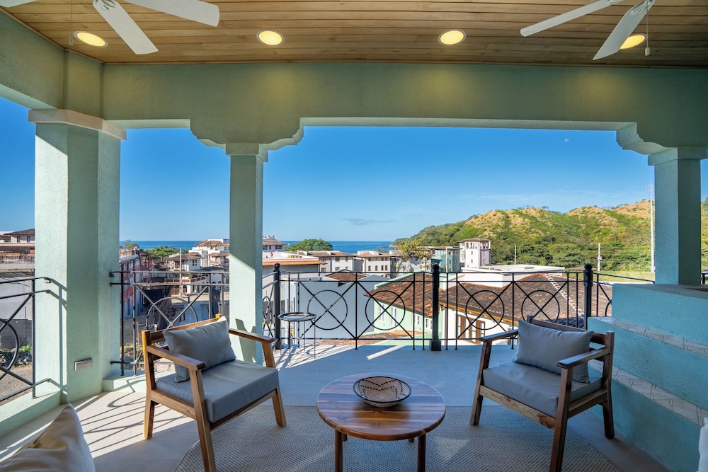 Stunning 3-BD Beachside Home with Small Pool