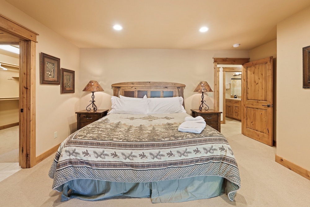 Wallowa 22 4 Bedroom Home