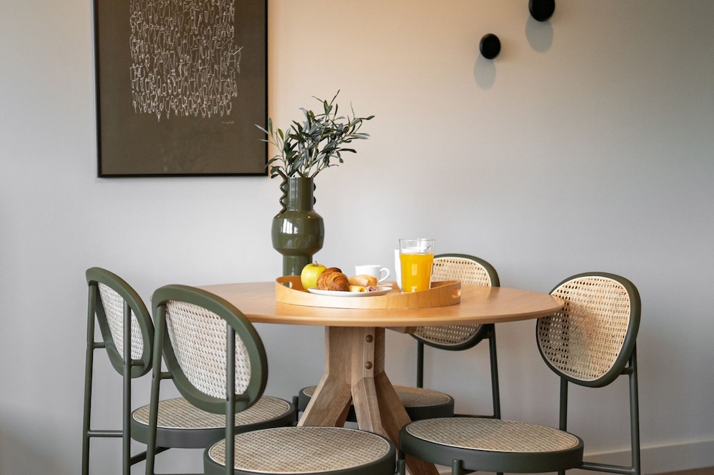Bom Sucesso Executive Flat 5 3 by Feel Porto
