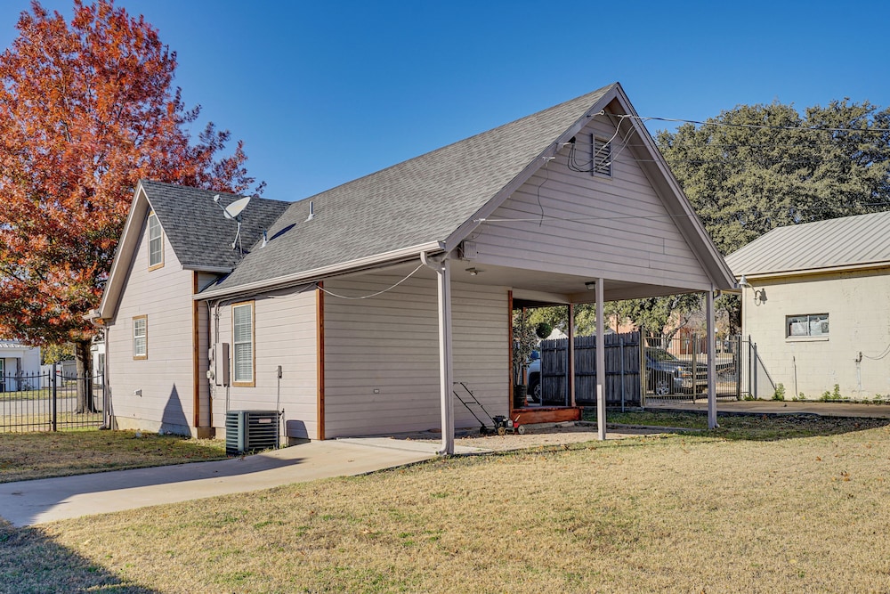 Walk to Shops: Centrally Located Fort Worth Home
