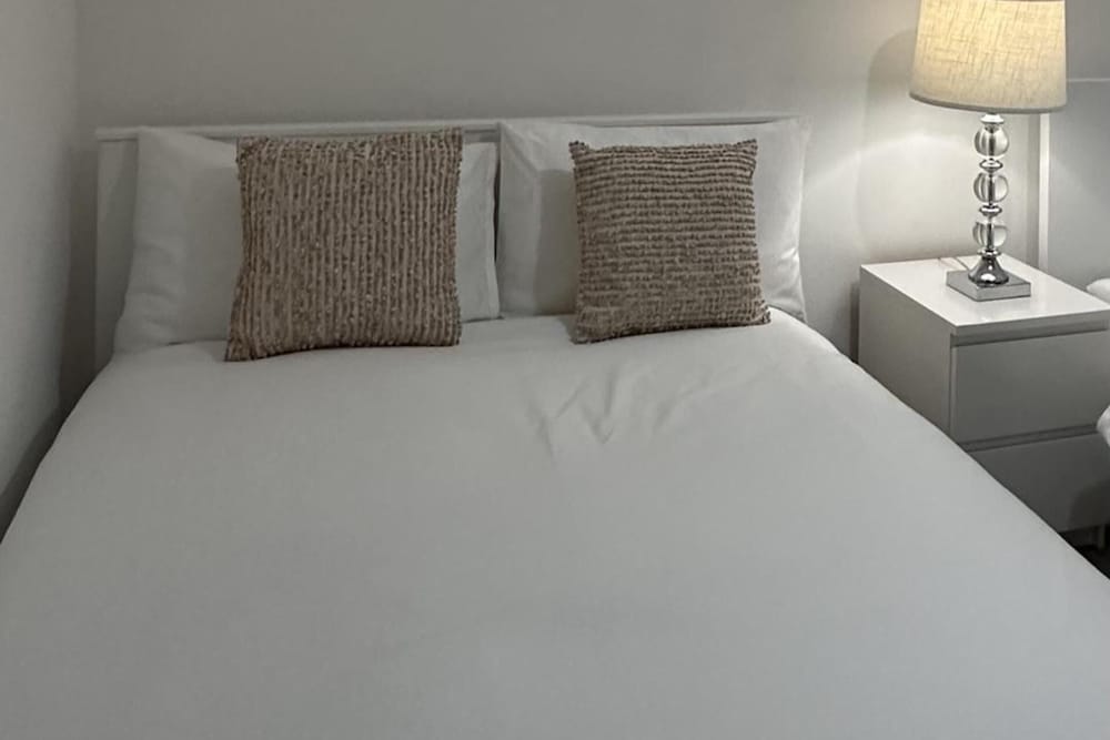 Oceanvillagemarina/2bedroom/modernkitchen/balcony