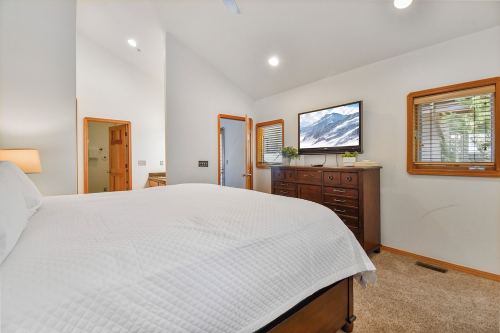 Deer Valley La Casa Boulder Creek