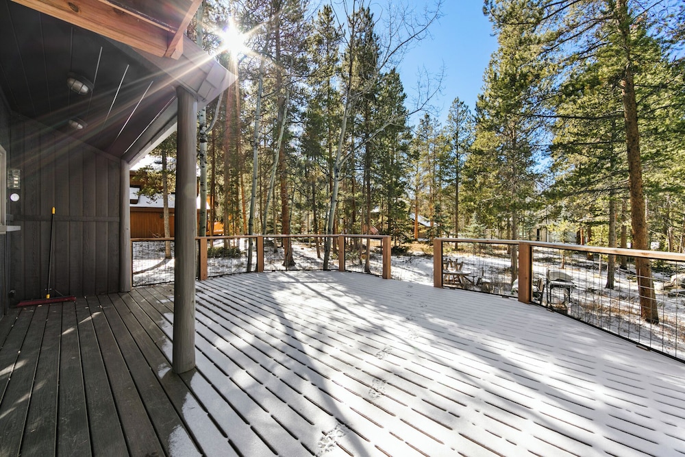 11 Appaloosa Court