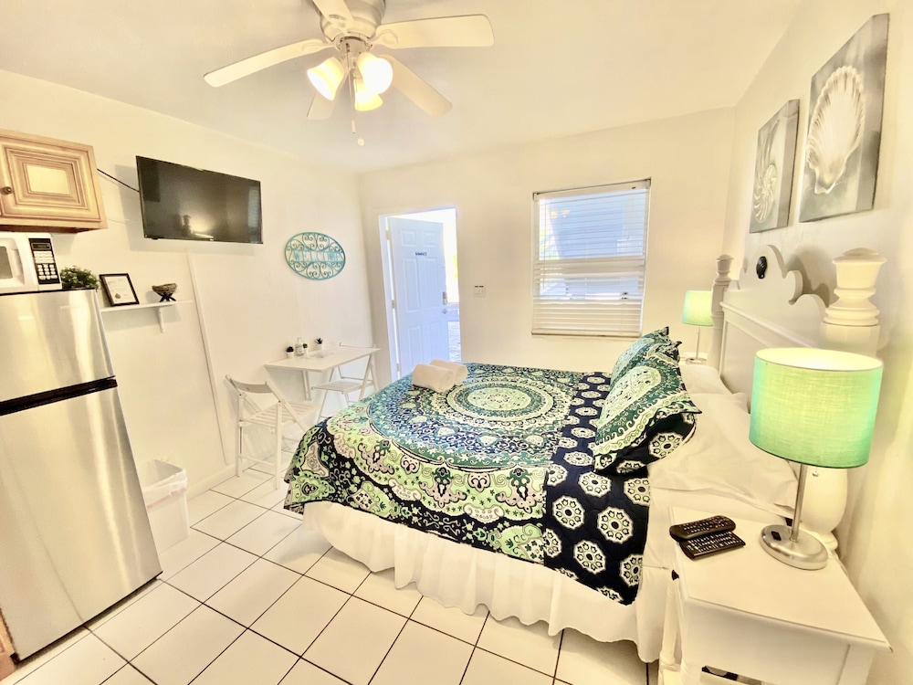 Southwinds 4 for 2 Steps to Beach Boardwalk