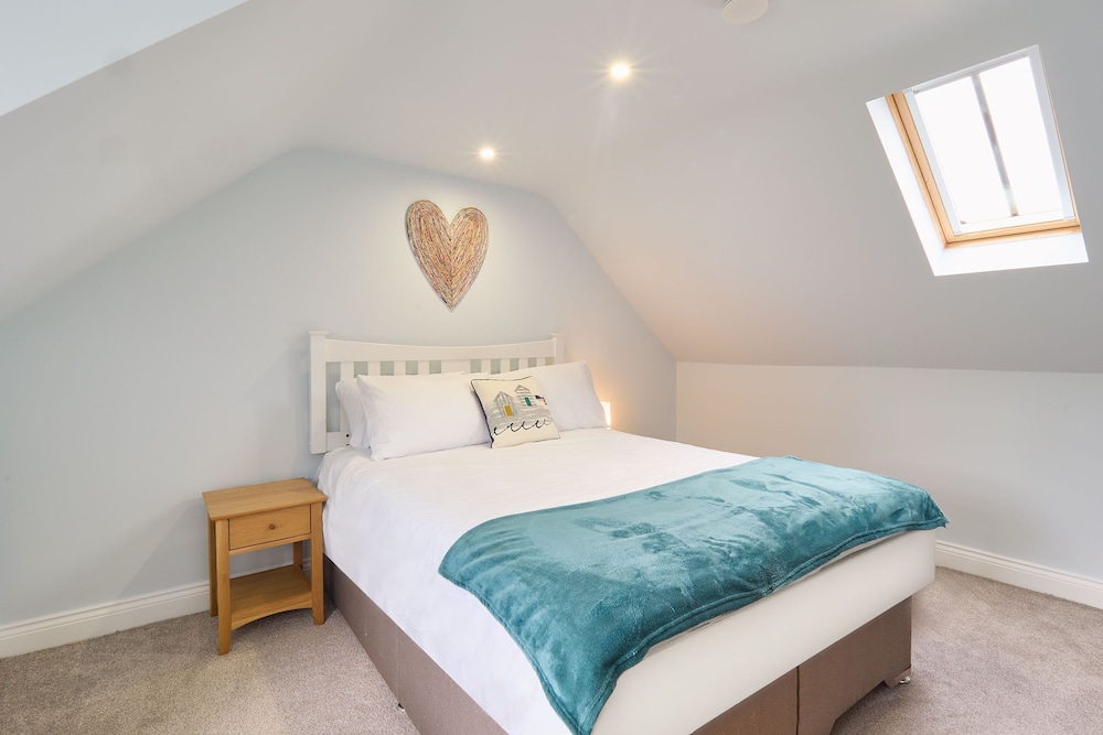 Host Stay Aurora