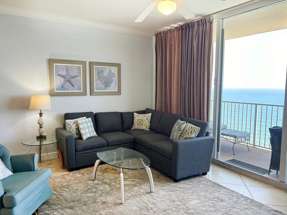 Tidewater 2409 - Our Perch at the Pier