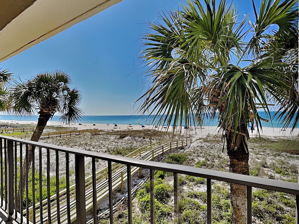 Shipwatch Surf & Yacht #301D by Southern Vacation Rentals