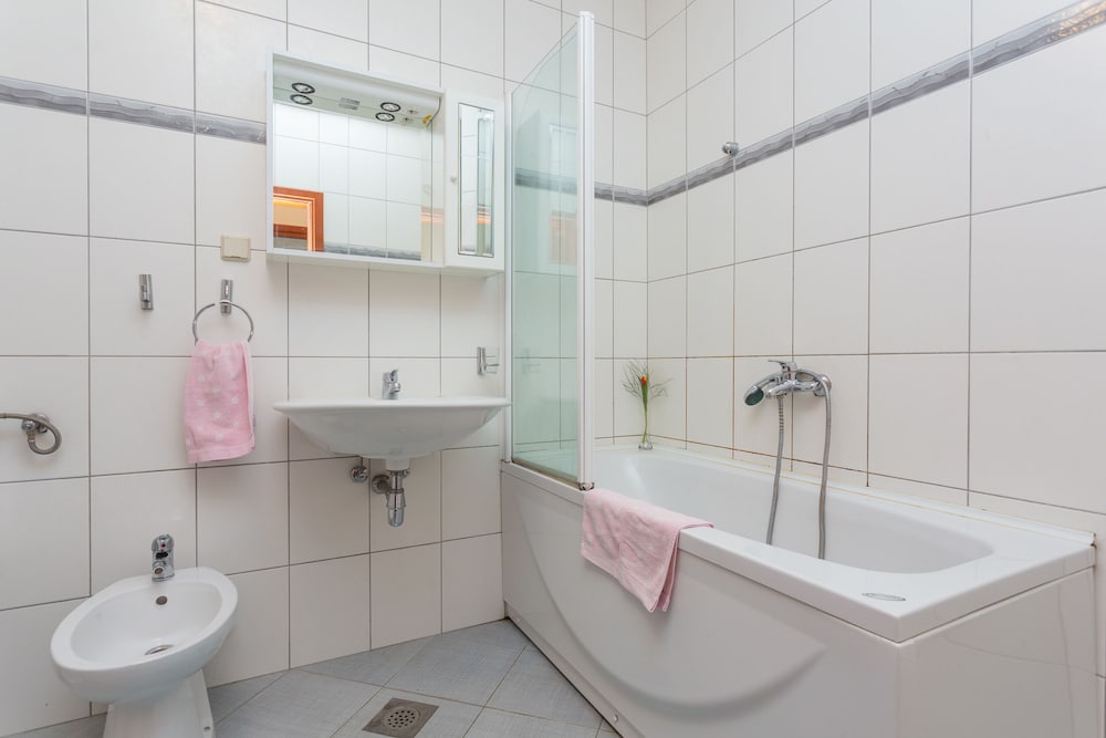 Burum Apartments