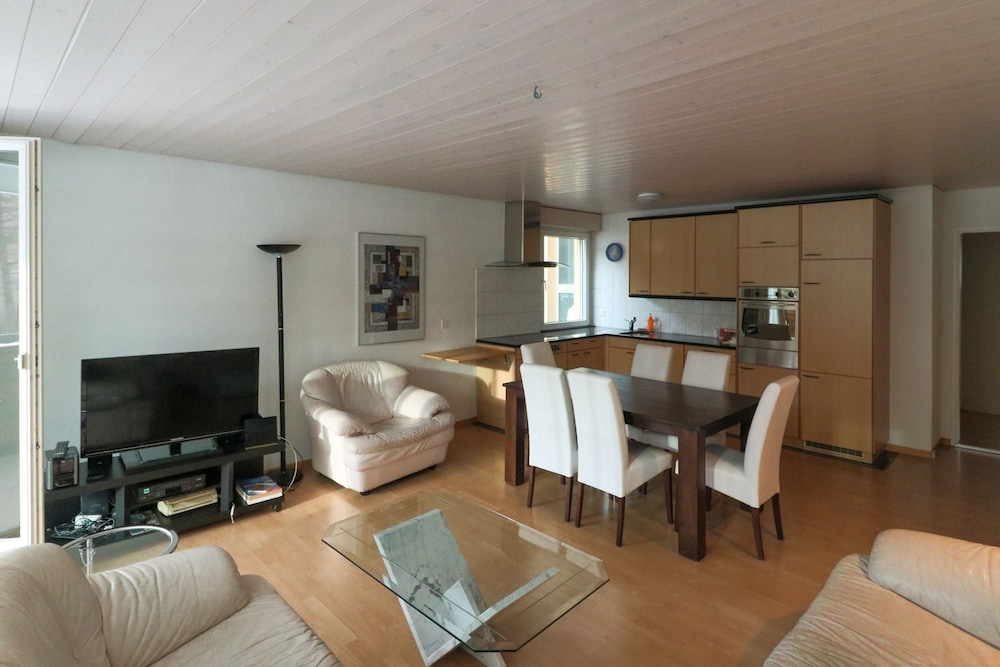 Apartments Cresta