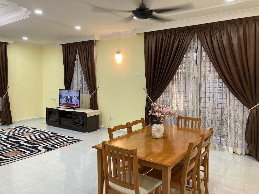 Hanna Homestay Kangar photo 5