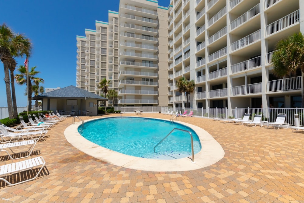 Windward Pointe 1502