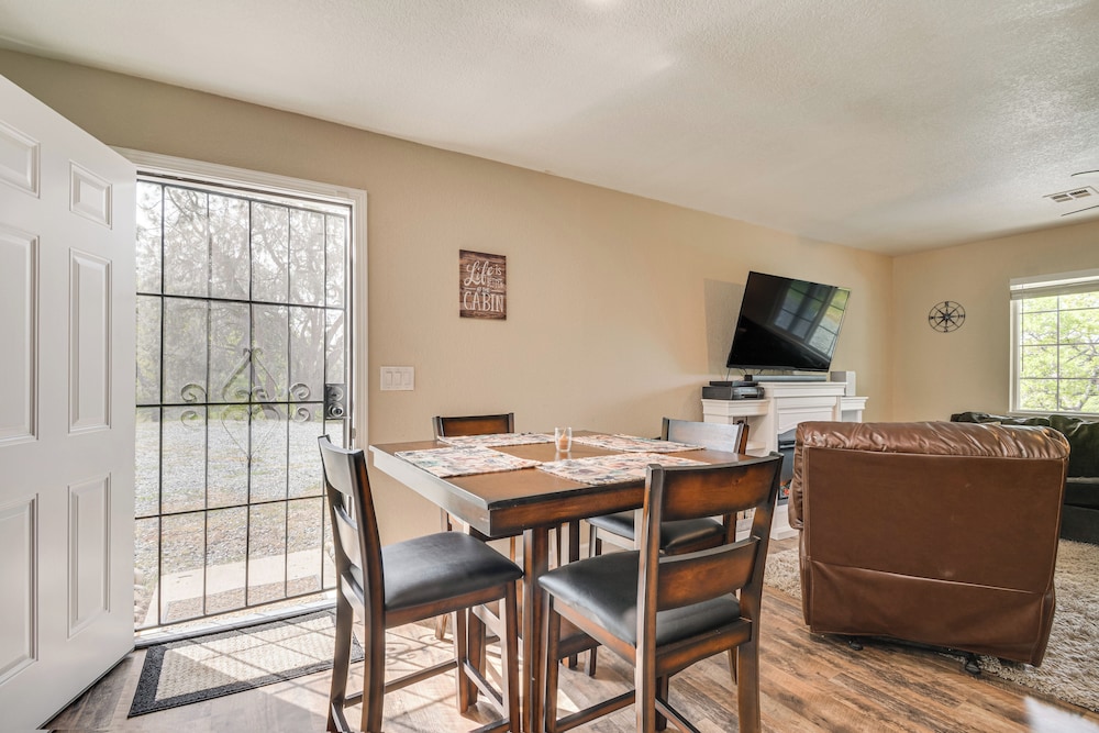 Coulterville Home w/ Gazebo Near Lakes & Hiking!