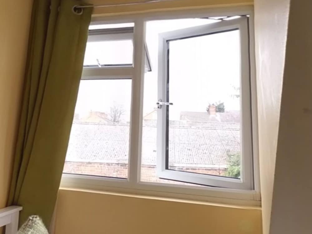 Jaylets Budget Leicester