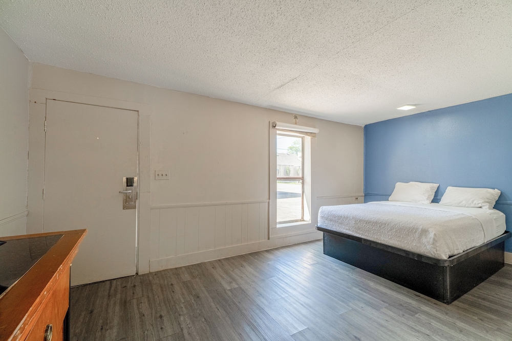 Cypress Inn Motel By OYO West Monroe I-20