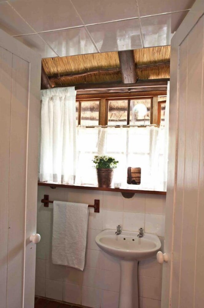 Woodpecker Inn