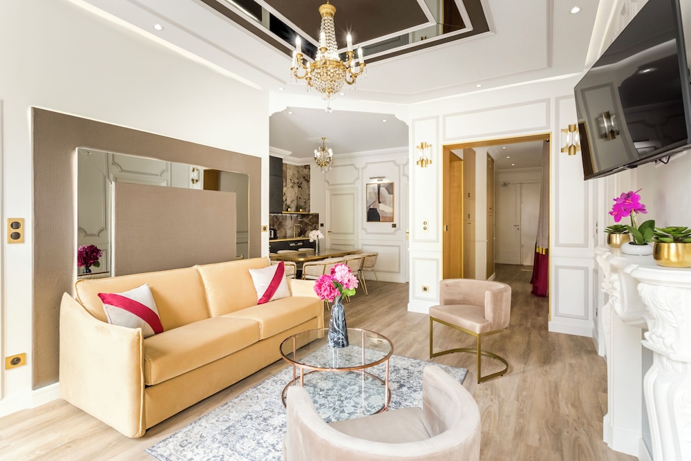 Merveil Luxury Suite - Martin VII