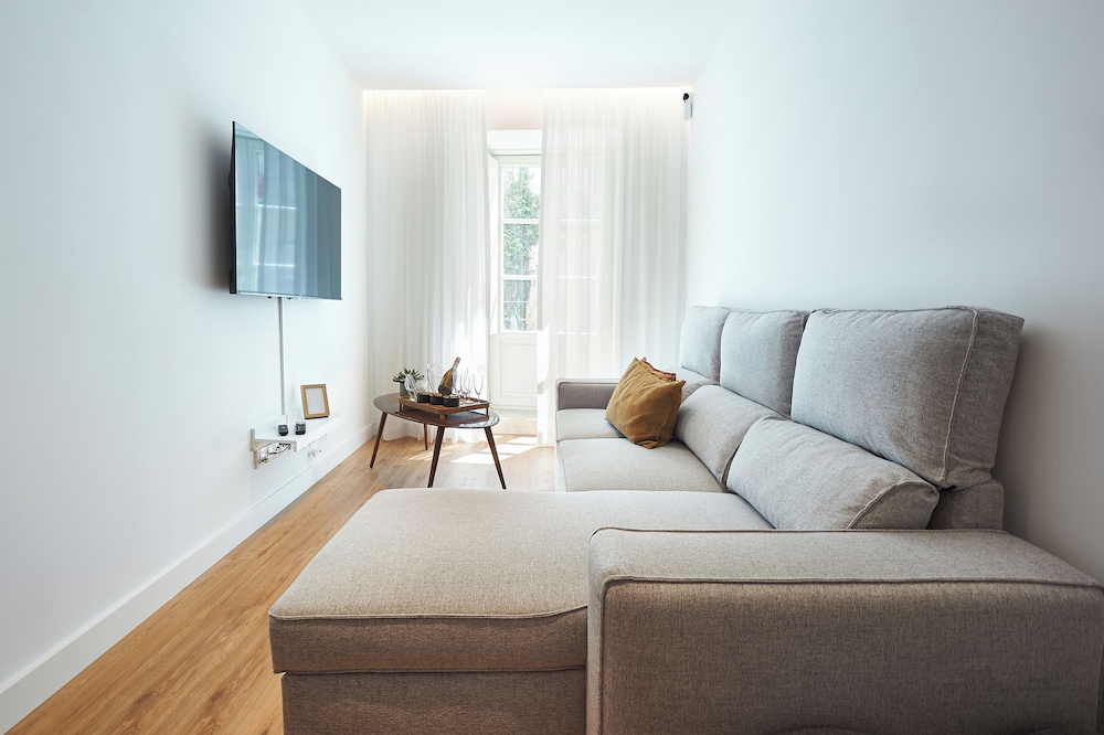 Borealis Lisbon Apartments - Bairro Alto.