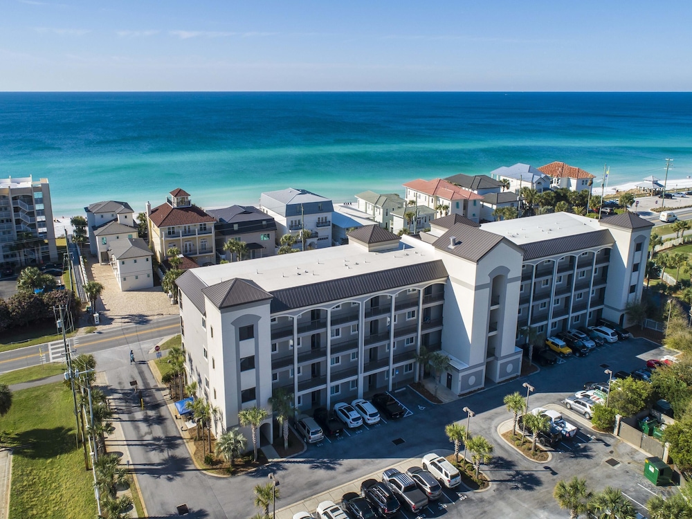 Alerio by Southern Vacation Rentals