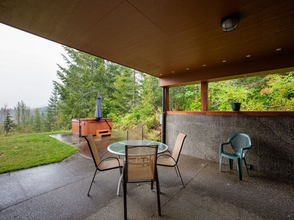 Mt Baker Lodging Ensuite 15 - Sleeps 6 view 5