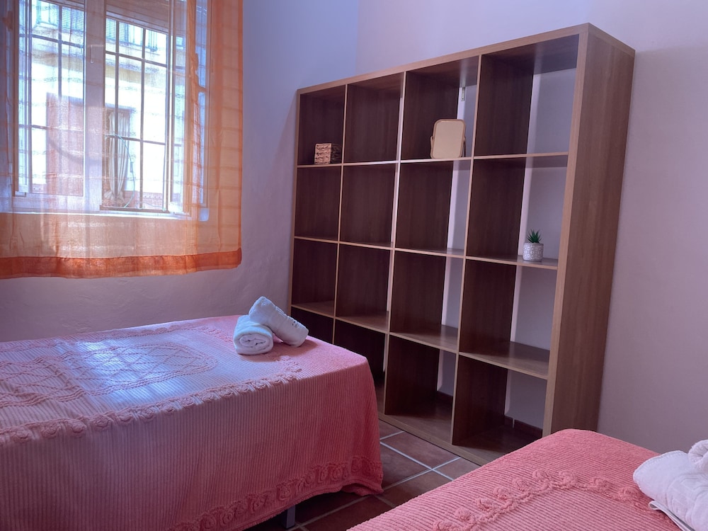 Casa Paquita con Piscina Privada en Maro By At Hom