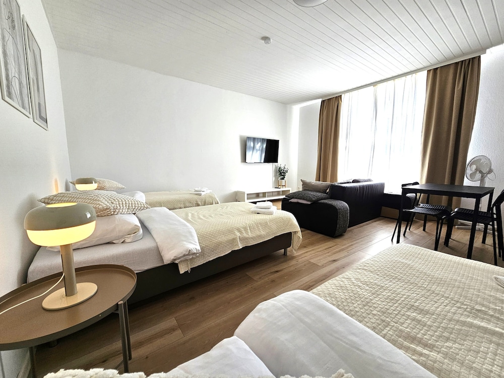 Airport Messe Apartments