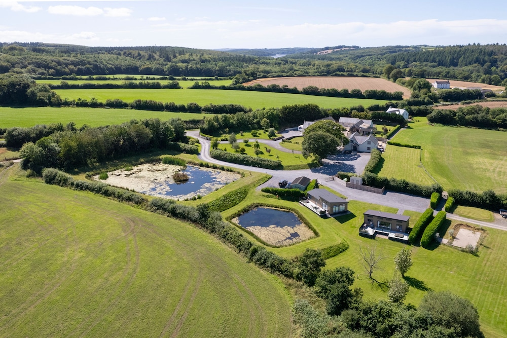 The Duck Pond - Countryside Hot Tub