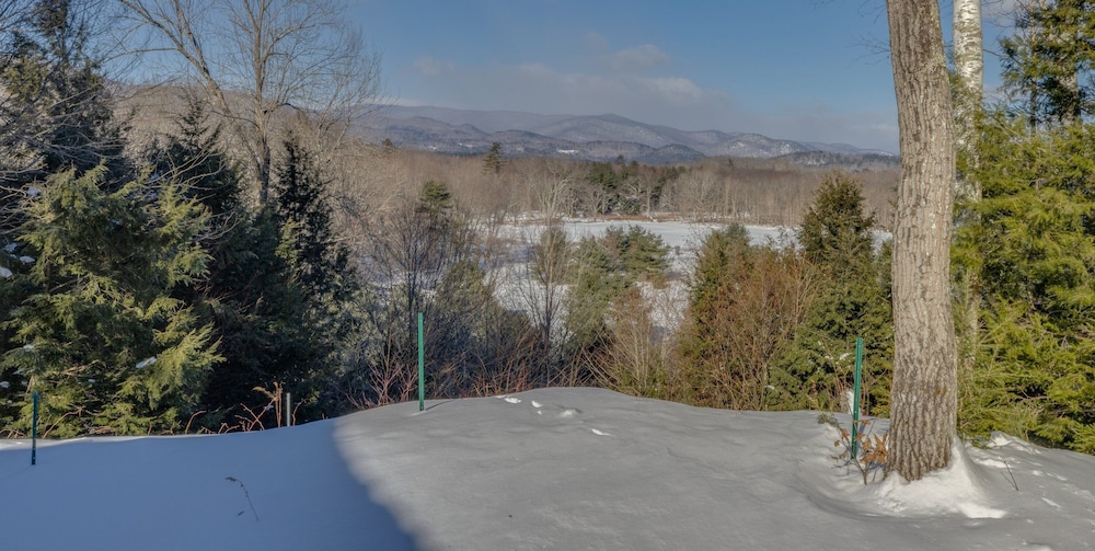 Scenic White Mountains Retreat 4 Bedroom Home