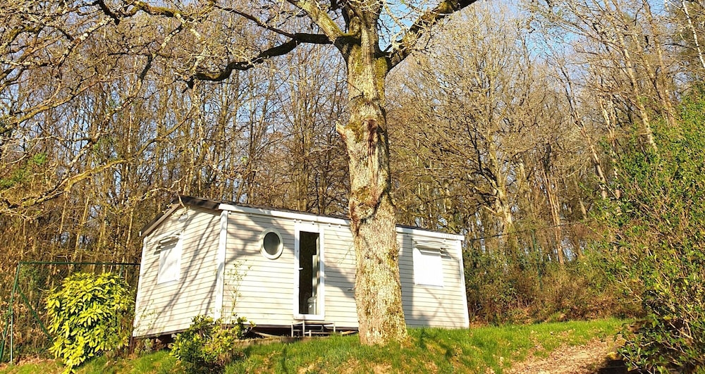 Chalet in Olloy-sur-viroin Holiday Park